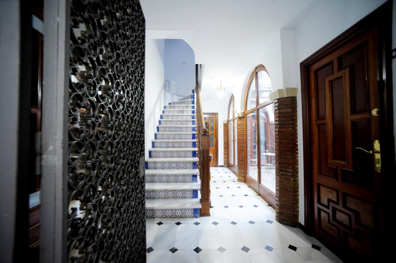 לינה וארוחת בוקר קורדובה San Basilio'S Red House מראה חיצוני תמונה