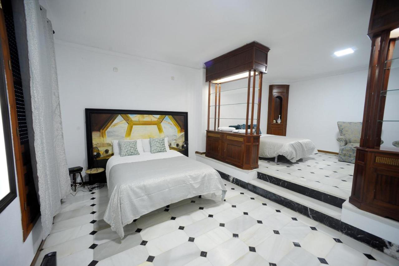 לינה וארוחת בוקר קורדובה San Basilio'S Red House מראה חיצוני תמונה